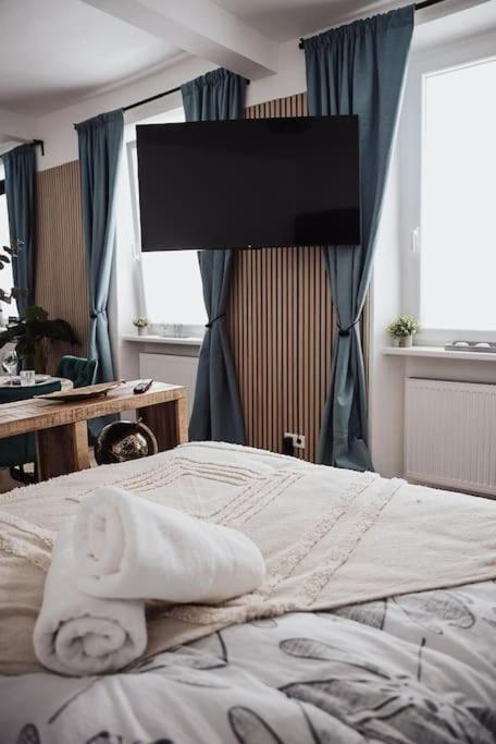 Cozy Dreams: Deluxe 2-Zimmer-Apartment -Kueche Nuremberg ภายนอก รูปภาพ