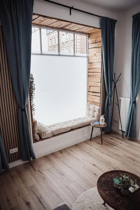 Cozy Dreams: Deluxe 2-Zimmer-Apartment -Kueche Nuremberg ภายนอก รูปภาพ